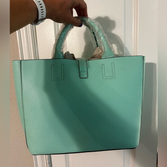 NWT Isabelle Handbags Shoulder/Cross Body Bag - Picture 4 of 4